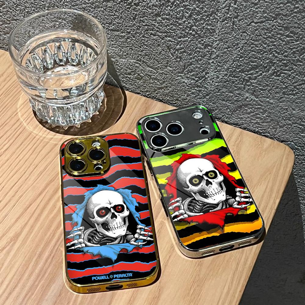 P-Powell P-Peralta Telefoonhoe - Phone Cases Metal recensie en prijs